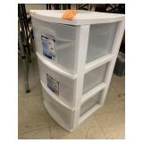 3-drawer storage, no wheels