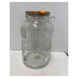 Glass canister