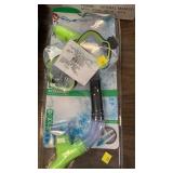 Snorkel and goggle set