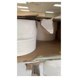 Box of large toilet paper rolls (10)