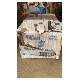 A box of Kraft multifold towels