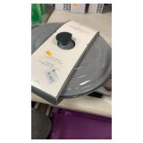 Cast Iron Everyday Pan-Threshold