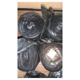 4 rolls of 7 gal black trash bags