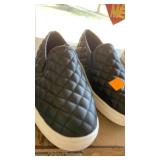 Cat & Jack Shoes size 1