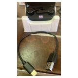 Wireless earbuds with charger