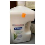 Moisturizing Hand Soap-Softsoap