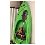 Kayak- Adventure 102 w/ paddle & life jacket