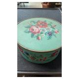 Metal/Tin Container/Sewing Box
