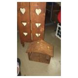 Wood Manger & hanging wood decor