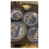 5 pcs Vintage "Willow" Ware by Dudson