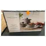 Cast Iron Mini Dutch Ovens -Thresholds