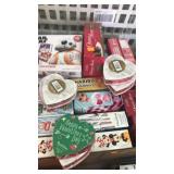 Box of asstd candies & valentines