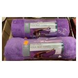 Gaiam Stay-Put Yoga May Towel