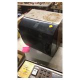 Paper towel hangar / dispenser