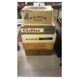 5 cigar boxes