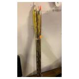 Arrows (most without tips)