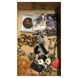 Misc lot of jewelry