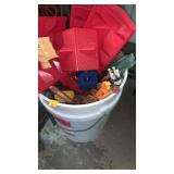 Bucket of Lincoln Logs w/village pcs