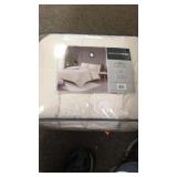 Madison park three piece comforter set full/queen