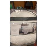 Clipped Chenille Comforter Set full/queen