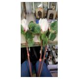 Lot of 3 large flowers