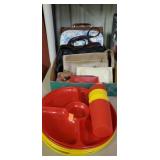 Plastic plates/cups flat of purses