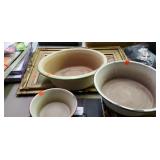 3 enamel ware bowls