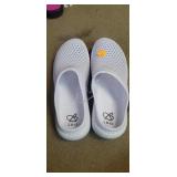 Ladies Bobbie Brooks  sz 9-10