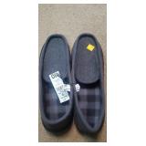 Mens slippers sz 13
