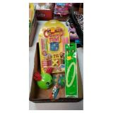 Flat of Misc. Toys:
Fun Building Straws
Party