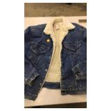 Levi denim jacket. Sherpa lined. Size 40