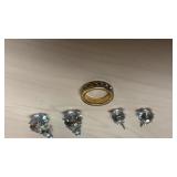 Small ring & 2 sets ratings (one set no backs)