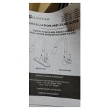 Touchless single-handle pull-down sprayer kitchen