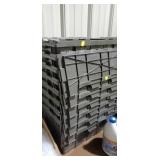 8 plastic storage totes