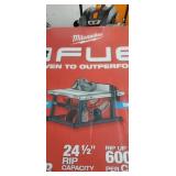 8 1/4" Table saw Milwaukee