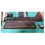 Logitech advanced keyboard mk520 with mouse