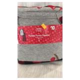Holiday Pajamas.  2 pc set    Ladies plus.  1X.