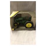 John Deere 1937 model "G" tractor