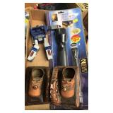 Mixed lot of misc items.