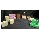 Lot of doll house fueniture/accessories