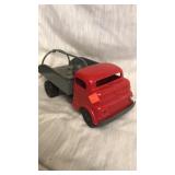 Vintage.  Circa 1949. Stub nose wind up Structo