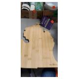 Totally bamboo cutting and serving biard