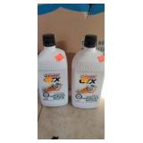 2 - 1 qt CASTROL motor oil 10w-30