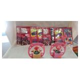 7 boxes kids Valentines cards & 2 solar dancing