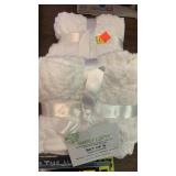 2 bundles wash cloths