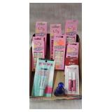 Flat of little girls press on nails, polish &