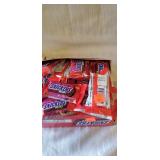 Box of snickers hearts