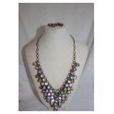 BEAUTIFUL PASTEL SPARKLY NECKLACE/EARRING SET