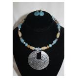 BLUE/BROWN AND SILVER MEDALLION NECKLACE SET BLUE/BROWN AND SILVER MEDALLION NECKLACE SET