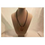 BLACK/GOLD NECKLACE BLACK/GOLD NECKLACE